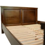 Pat lemn masiv Marius 180x200 cm, Nuc