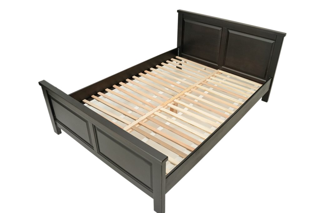 Pat lemn masiv Marius 160x200 cm, negru