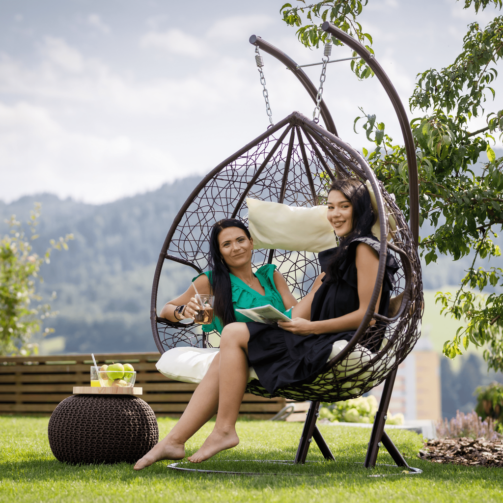 Scaun agatat, maro/crem DALVEA NEW